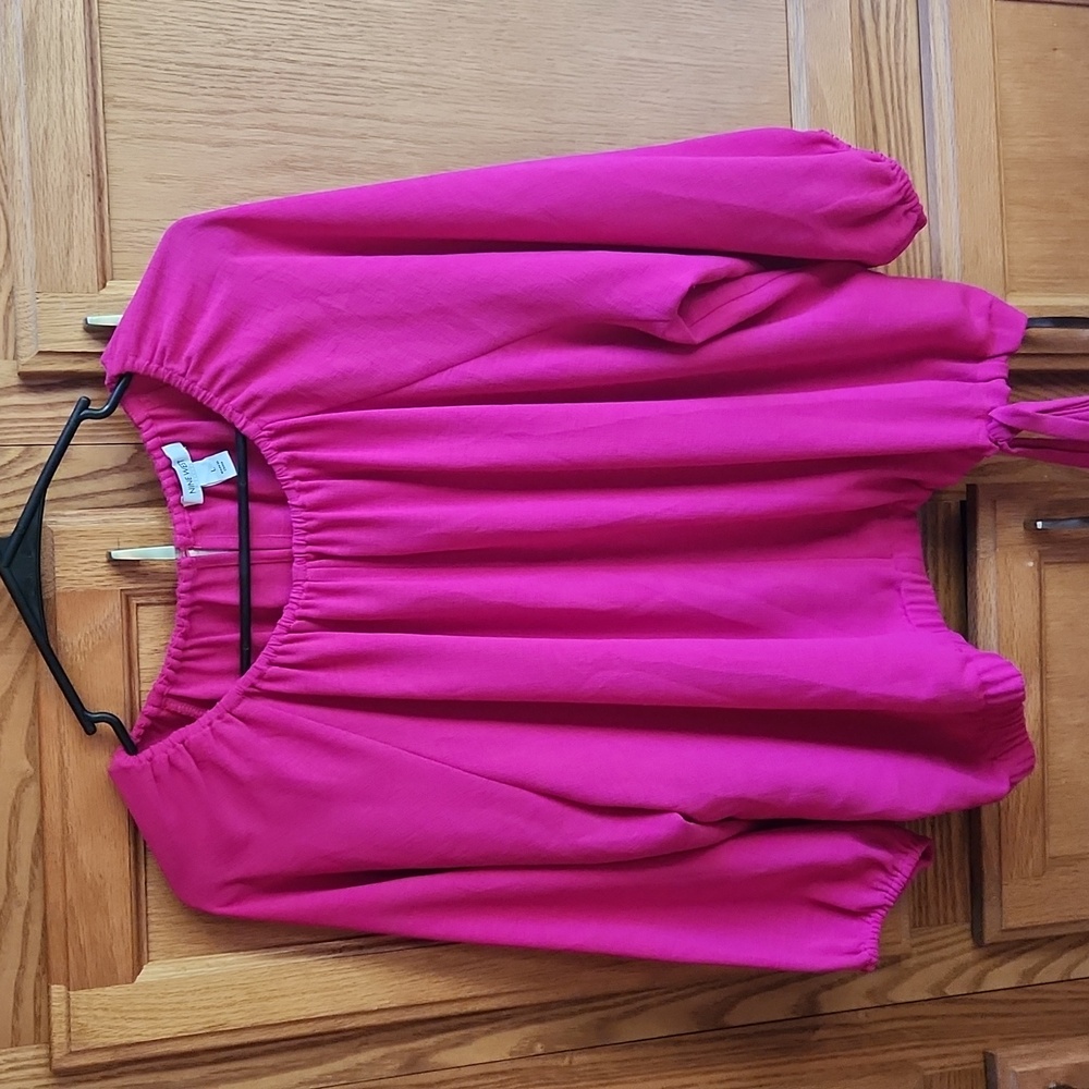 Nine West Hot Pink Blouse NWOT Size Large